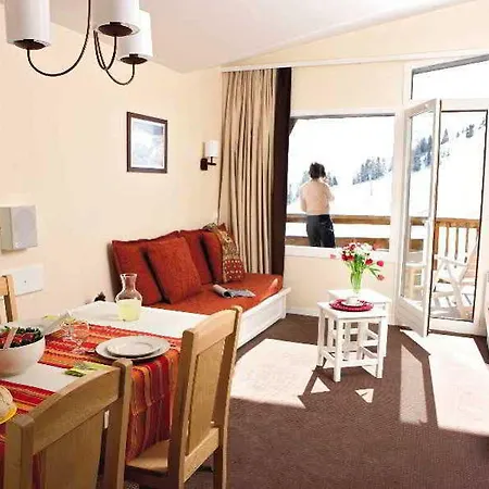 Pierre & Saskia Falaise Apartment